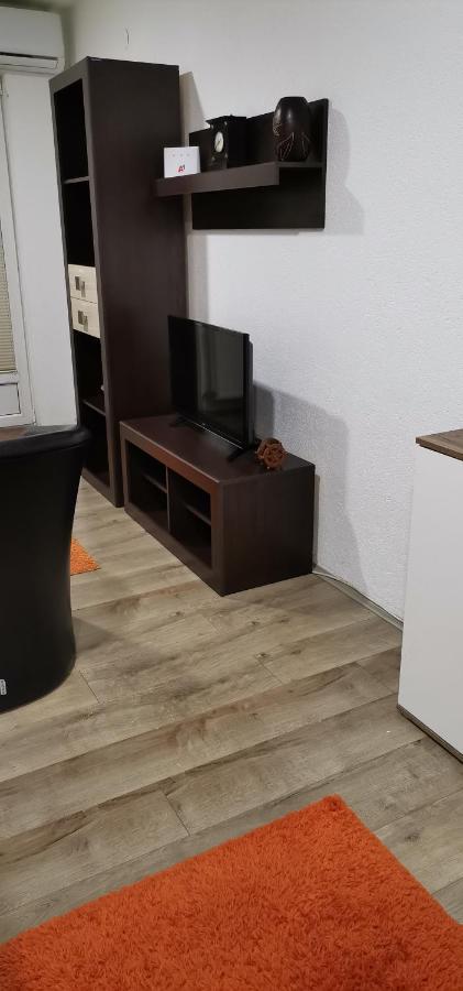 Apartman Masa Jagodina Buitenkant foto